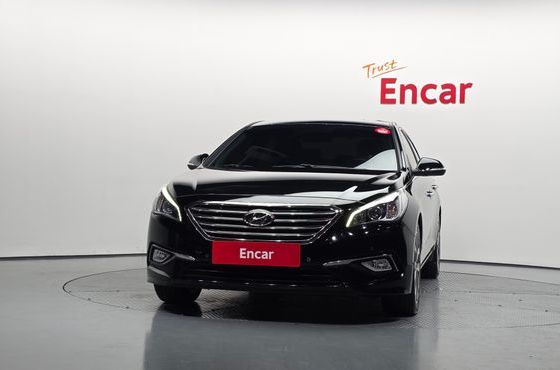 Hyundai Sonata 2.0 Premium — пробег 126 999 км — фото 3 из 5