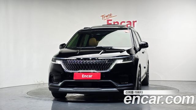 Kia Carnival 9-Seater Signature — пробег 41 763 км — фото 3 из 5