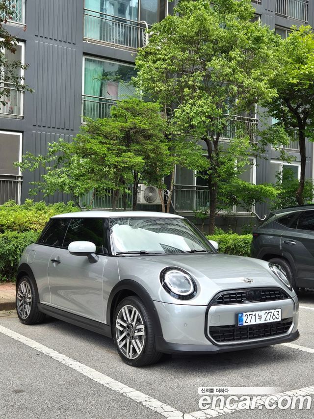 Mini Cooper Classic — пробег 7 000 км — фото 1 из 5
