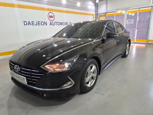 Hyundai Sonata 2.0 Smart — пробег 150 000 км — фото 2 из 5