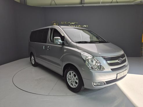 Hyundai Starex 11-Seater Wagon CVX Luxury — пробег 167 749 км — фото 3 из 5