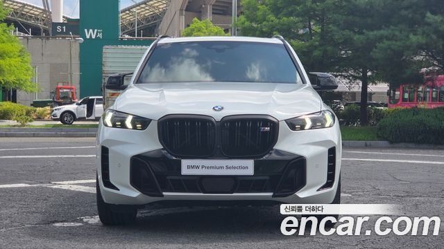 BMW X5 M60i — пробег 25 877 км — фото 3 из 5