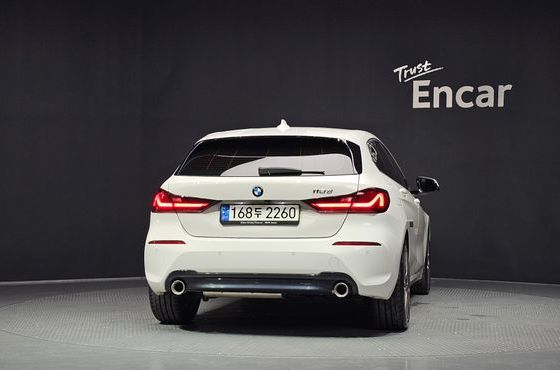 BMW 1-Series 118d Sport — пробег 84 576 км — фото 4 из 5