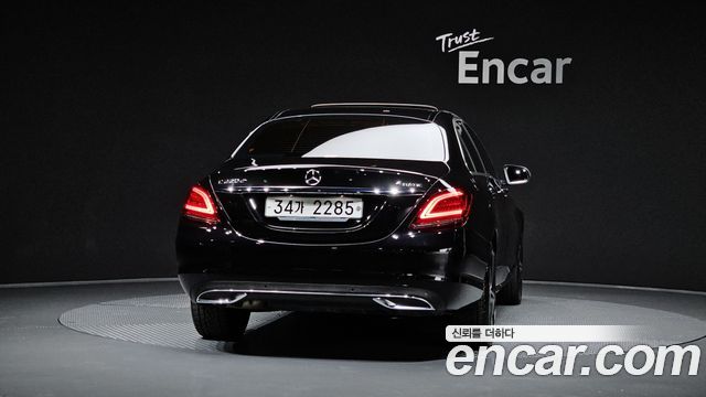 Mercedes-Benz C-Class из Кореи Encar