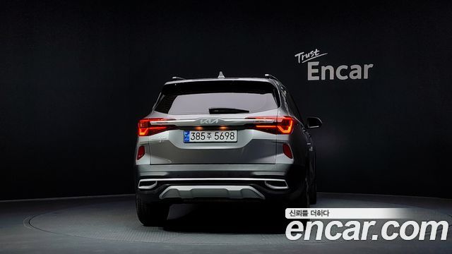 Kia Seltos из Кореи Encar