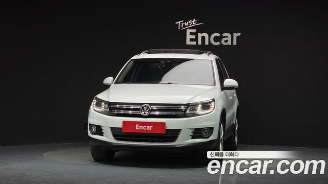 Volkswagen Tiguan 2.0 TDI  Premium 5N — пробег 102 724 км — фото 3 из 5