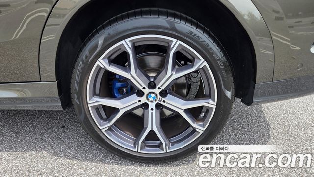 BMW X6 xDrive40i M Sport — пробег 42 508 км — фото 5 из 5