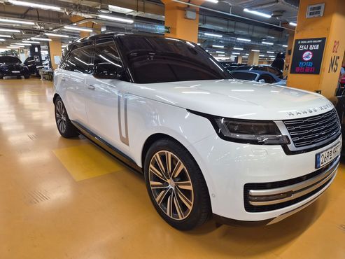 Land Rover Range Rover P530 Autobiography Long Wheel Base — пробег 81 600 км — фото 3 из 5
