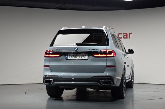 BMW X7 xDrive 40i M Sport 6STR — пробег 18 529 км — фото 4 из 5