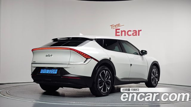Kia EV6 из Кореи Encar