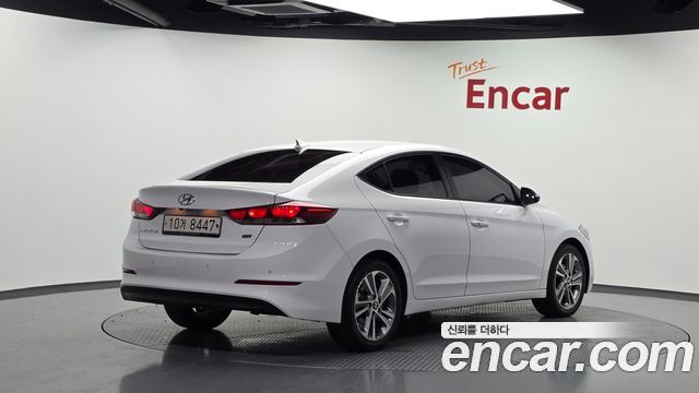 Hyundai AVANTE из Кореи Encar