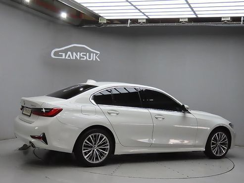 BMW 3-Series 320d xDrive Luxury — пробег 65 379 км — фото 4 из 5