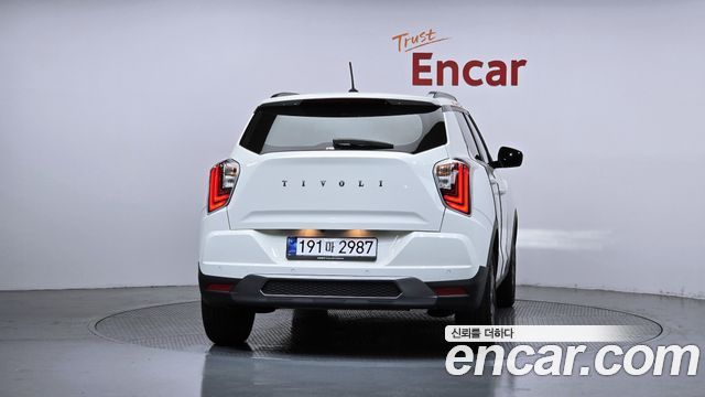 Ssangyong TIBOLI из Кореи Encar
