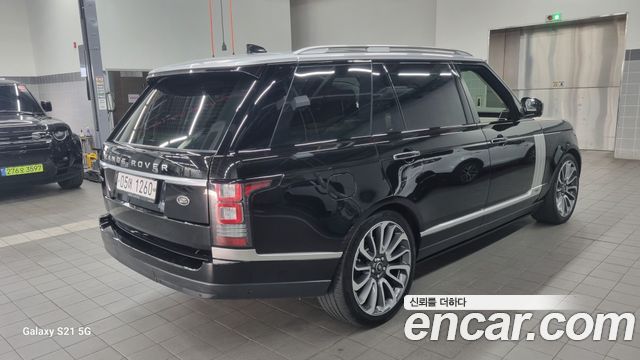 Land Rover Range Rover 4.4 SDV8 AB LWB DIESEL — пробег 134 475 км — фото 2 из 5