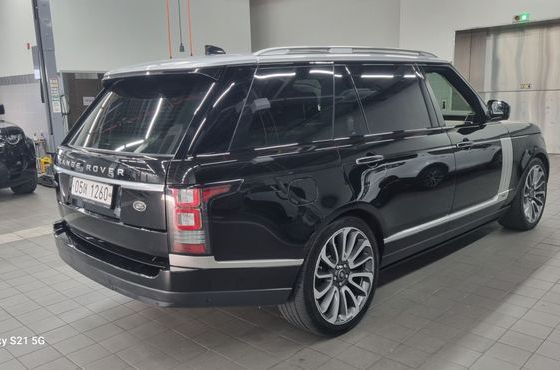 Land Rover Range Rover 4.4 SDV8 AB LWB DIESEL — пробег 134 475 км — фото 2 из 5