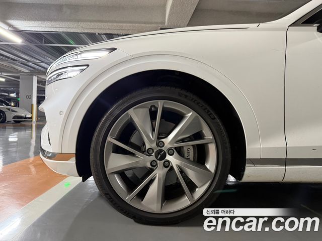 Genesis GV70 2.5T Gasoline AWD — пробег 13 378 км — фото 5 из 5