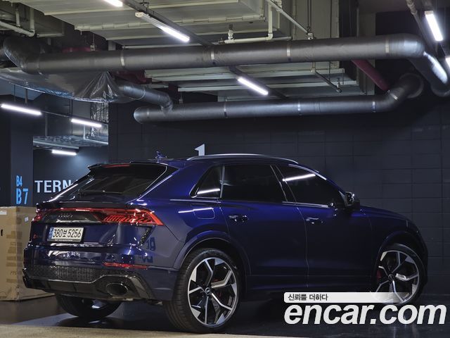 Audi RSQ8 4.0 TFSI Quattro — пробег 10 500 км — фото 5 из 5