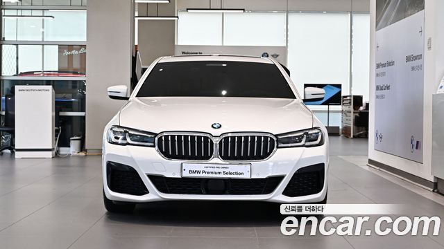 BMW 5-Series 520i M Sport — пробег 23 367 км — фото 2 из 5