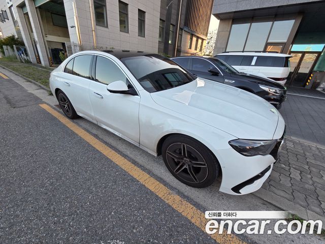 Mercedes-Benz E-Class E300 4MATIC AMG Line — пробег 48 000 км — фото 5 из 5