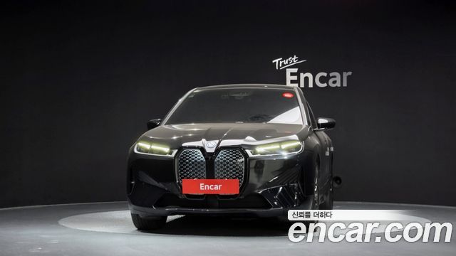 BMW iX из Кореи Encar