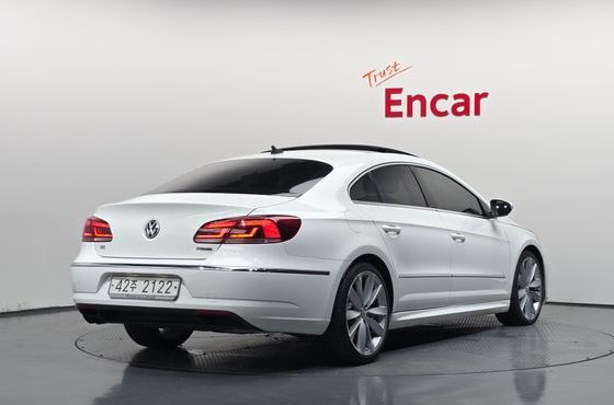 Volkswagen CC 2.0 TDI BlueMotion R-Line — пробег 112 824 км — фото 2 из 5