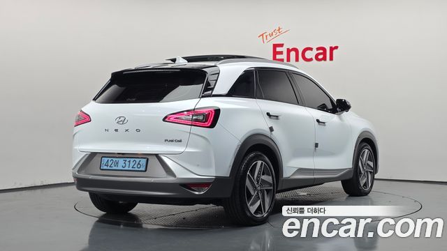 Hyundai Nexo Premium — пробег 77 106 км — фото 2 из 5