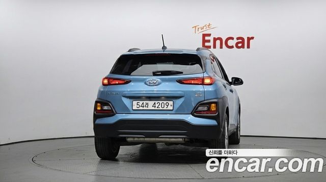 Hyundai Kona из Кореи Encar