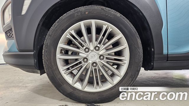 Hyundai Kona из Кореи Encar