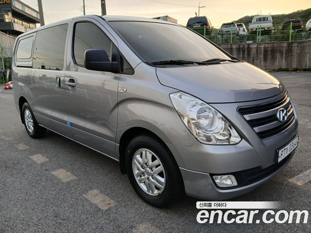 Hyundai Starex 5-Seater VAN CVX Deluxe — пробег 97 009 км — фото 1 из 5