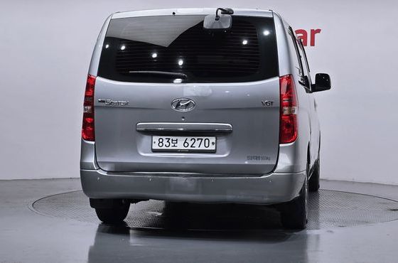 Hyundai Starex 5-Seater VAN CVX Luxury — пробег 234 272 км — фото 4 из 5