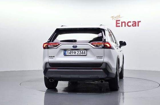 Toyota RAV4 2.5 4WD Hybrid — пробег 22 013 км — фото 4 из 5