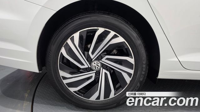 Volkswagen Jetta из Кореи Encar