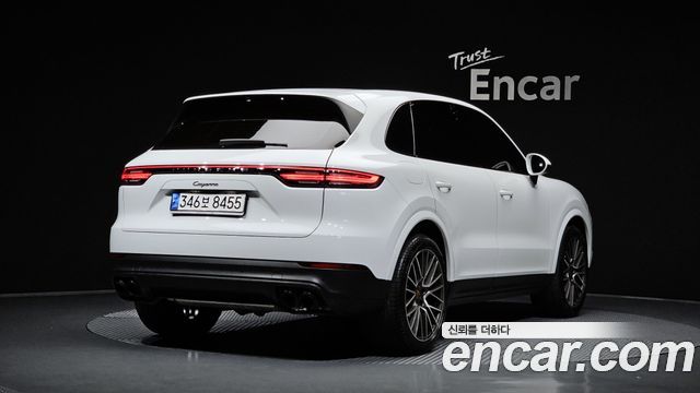 Porsche Cayenne 3.0 — пробег 37 181 км — фото 2 из 5