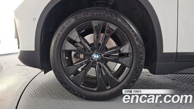 BMW X1 xDrive 20i Advantage — пробег 34 438 км — фото 5 из 5