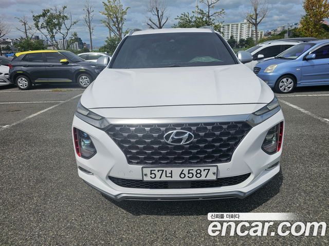 Hyundai Santafe Diesel 2.0 2WD Inspiration — пробег 146 147 км — фото 3 из 5