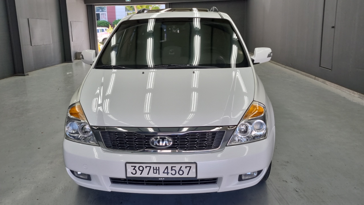 Kia Carnival из Кореи Encar