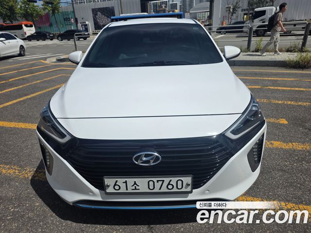 Hyundai Ioniq Q — пробег 165 298 км — фото 1 из 5