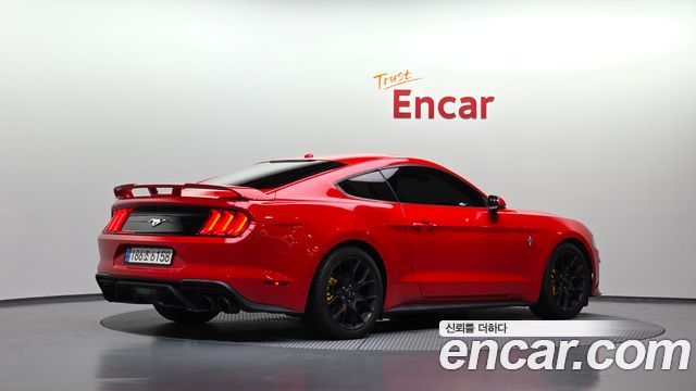 Ford Mustang Coupe — пробег 87 340 км — фото 2 из 5