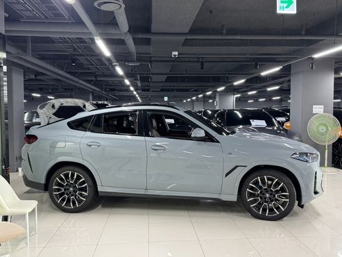 BMW X6 xDrive30d M Sport — пробег 6 100 км — фото 2 из 5