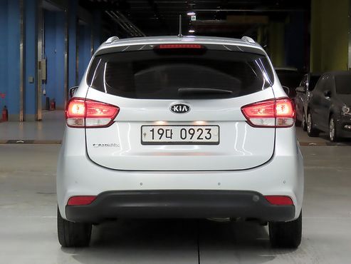 Kia Carens 2.0 LPi Prestige — пробег 147 366 км — фото 3 из 5