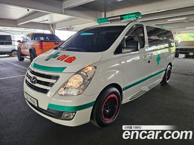 Hyundai Starex Ambulance — пробег 23 000 км — фото 1 из 5