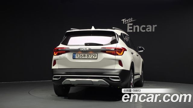 Kia Seltos из Кореи Encar