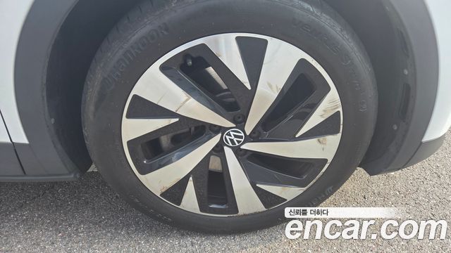 Volkswagen ID.4 Pro — пробег 36 300 км — фото 5 из 5