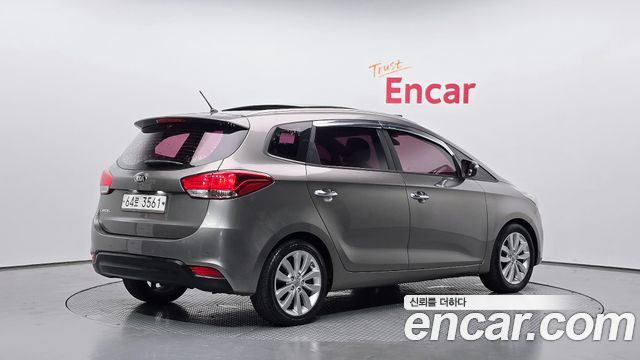 Kia Carens из Кореи Encar