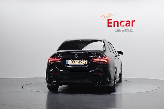 Mercedes-Benz A-Class AMG A35 4MATIC Sedan — пробег 47 333 км — фото 4 из 5
