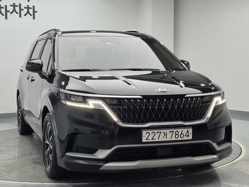 Kia Carnival 9-Seater Prestige — пробег 152 128 км — фото 4 из 5