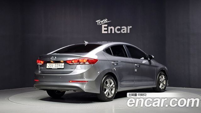 Hyundai AVANTE 1.6 GDI Smart Special — пробег 33 245 км — фото 2 из 5