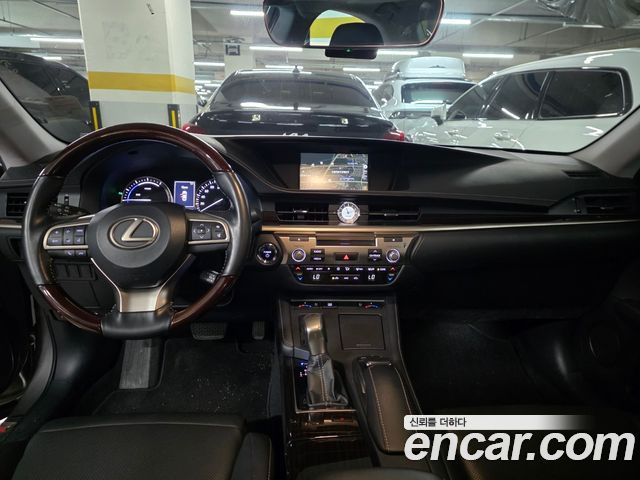 Lexus ES Supreme XV60 — пробег 98 419 км — фото 5 из 5
