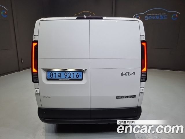 Kia PV5 Cargo Long Range Basic — пробег 21 018 км — фото 4 из 5
