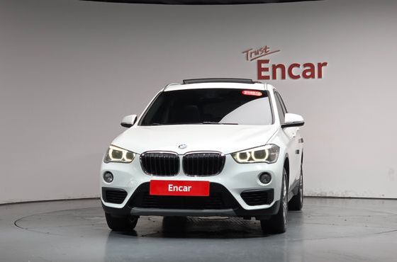BMW X1 xDrive 18d Premium — пробег 99 508 км — фото 3 из 5